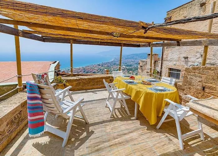 Dimora Concept - Il Trinchetto - Free Parking Casa de Férias